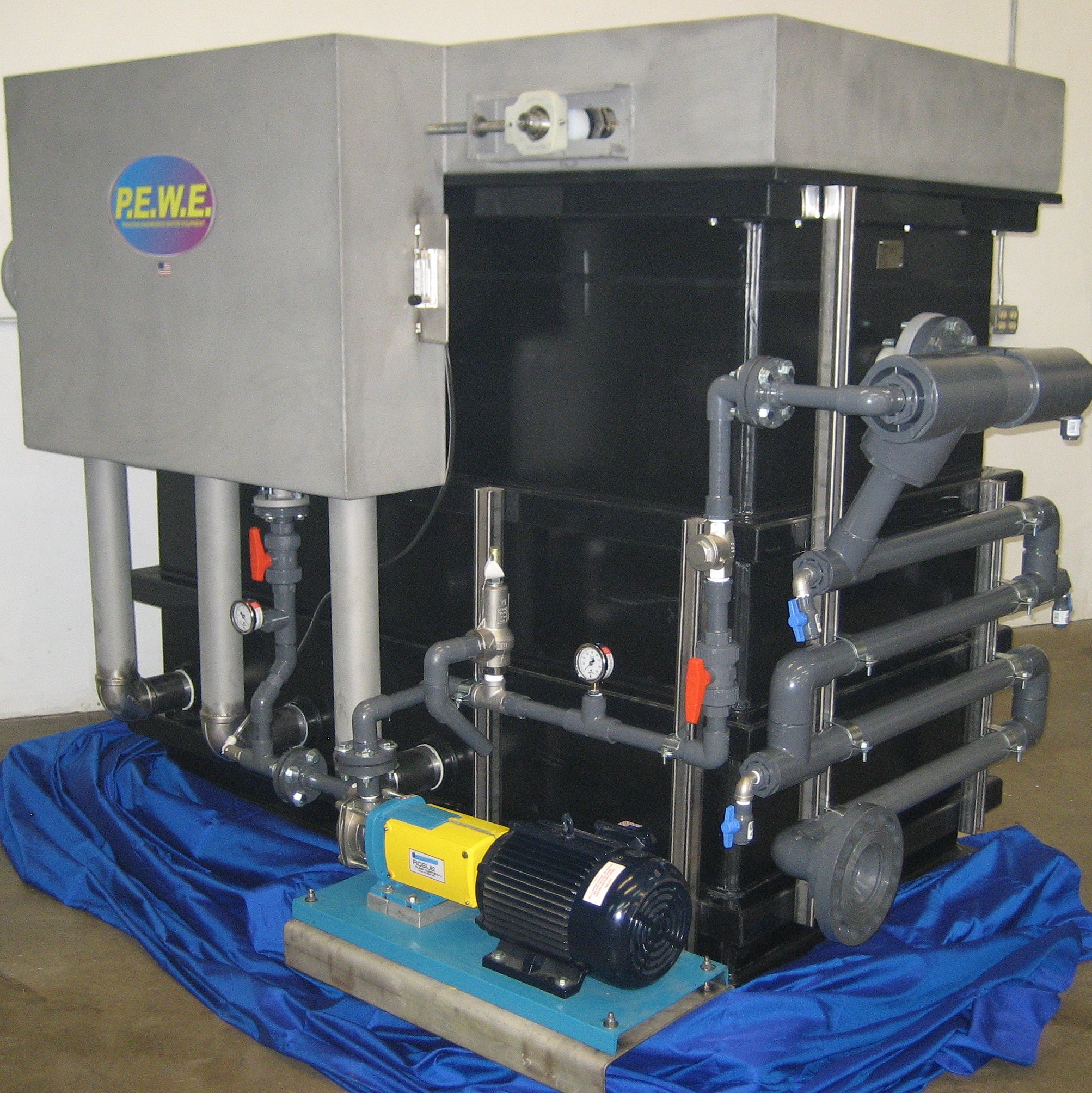 Poly-E DAF